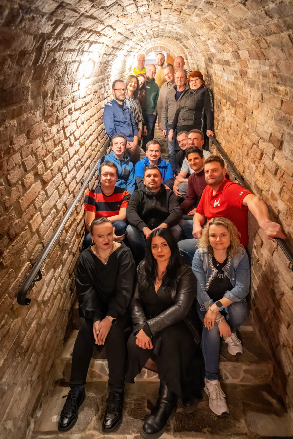 Obchodník pro zkušební přístroje – Čechy